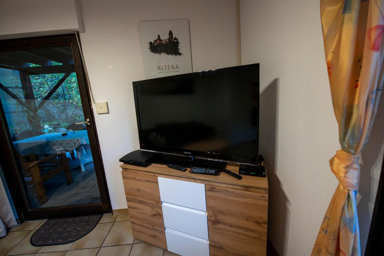 Schoene Ferienwohnung In Ruhiger Lage Altena Εξωτερικό φωτογραφία