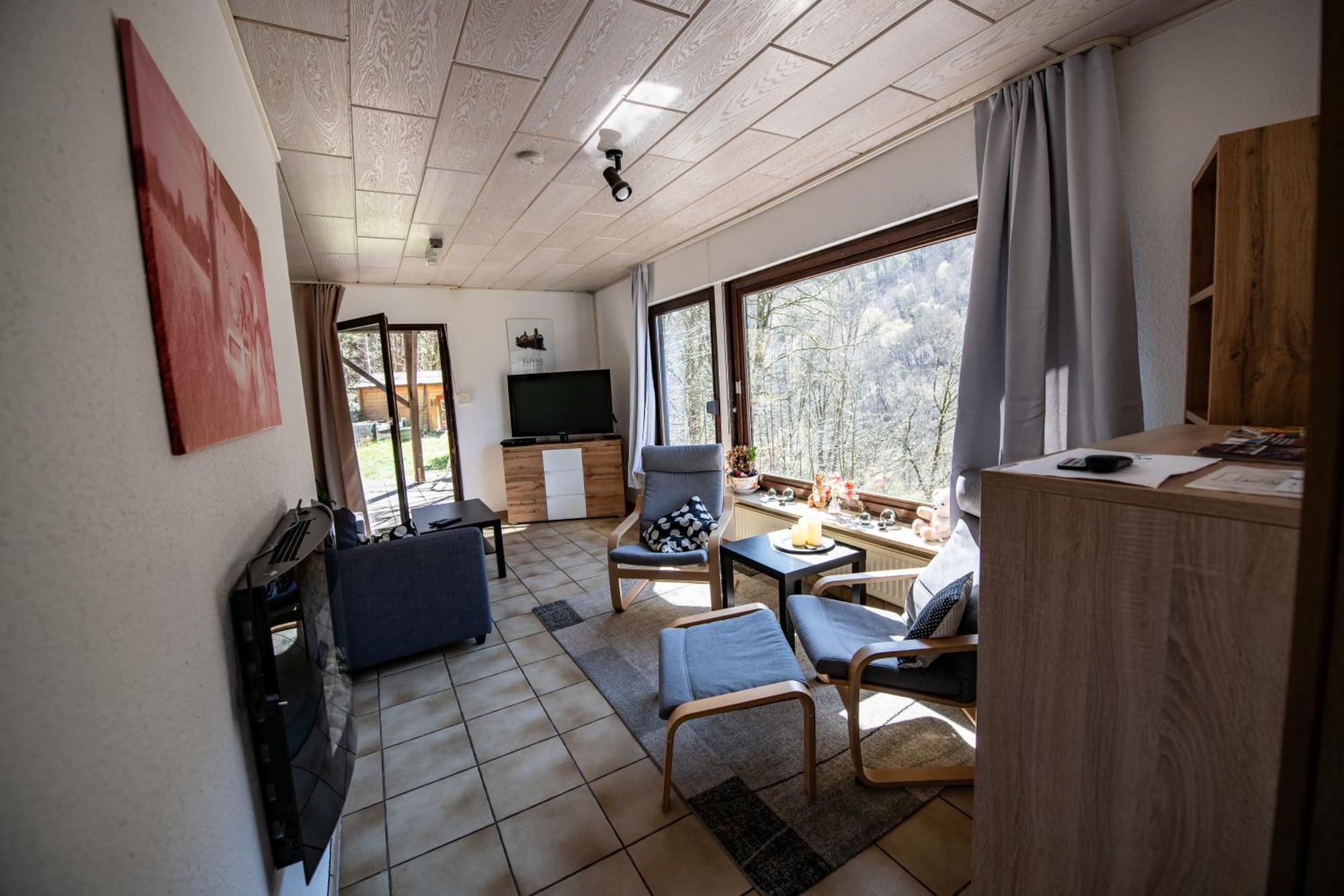 Schoene Ferienwohnung In Ruhiger Lage Altena Εξωτερικό φωτογραφία